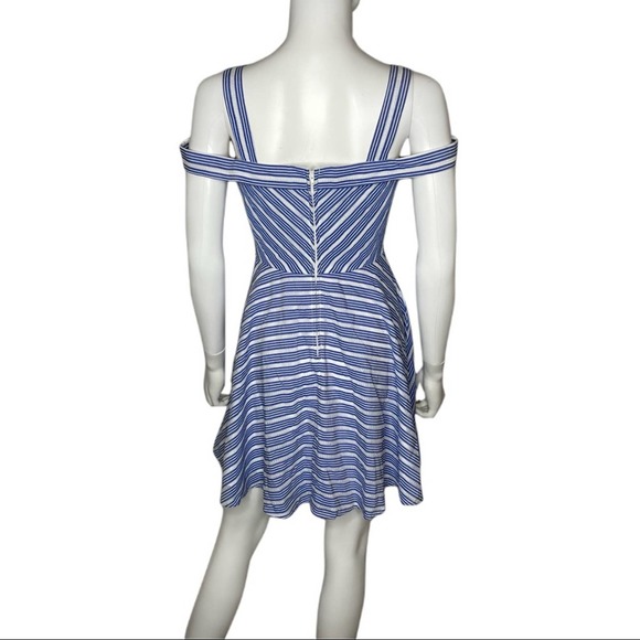 City Studio Women's Blue/White Striped Cold Shoulder Button Front Dress Junior’s - Picture 5 of 5